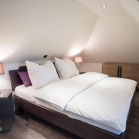 Reetdachhaus Norderdeich Reetdachhaus Norderdeich 17a *