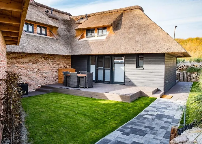 Dom wakacyjny Reetdachhaus Norderdeich Reetdachhaus Norderdeich 17a *